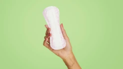 TENA Discreet Ultra Mini Slipeinlagen -Exquisite Pflege MAM 6749497 SHOP IMAGE 1.4