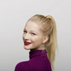 Essence STAY 8h MATTE Liquid Lipstick 08 - I Dare You -Exquisite Pflege MAM 8163700 SHOP IMAGE 1.8