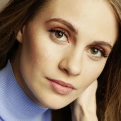 Maybelline New York Express Brow Ultra Slim Augenbrauenstift Nr. 04 Medium Brown -Exquisite Pflege MAM 8253093 SHOP IMAGE 1.4