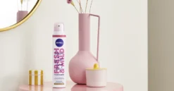 NIVEA Fresh & Mild Trockenshampoo Mittlere Haartöne -Exquisite Pflege MAM 8587851 SHOP IMAGE 1.4