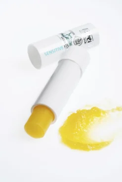 Lavera Basis Sensitiv Lippenbalsam Sensitive -Exquisite Pflege MAM 8733332 SHOP IMAGE 1.4