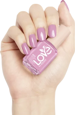 LOVE BY ESSIE Nagellack 160 CAREFREE BUT CARING -Exquisite Pflege MAM 9684248 SHOP IMAGE 1.6